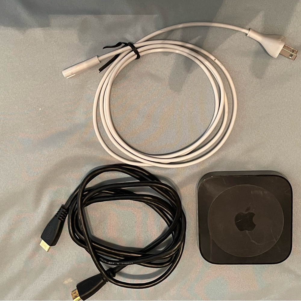 Apple TV - Picture 5 of 5